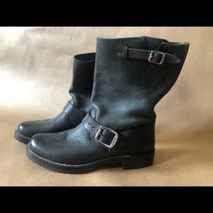 BRAND NEW Frye Veronica Boot